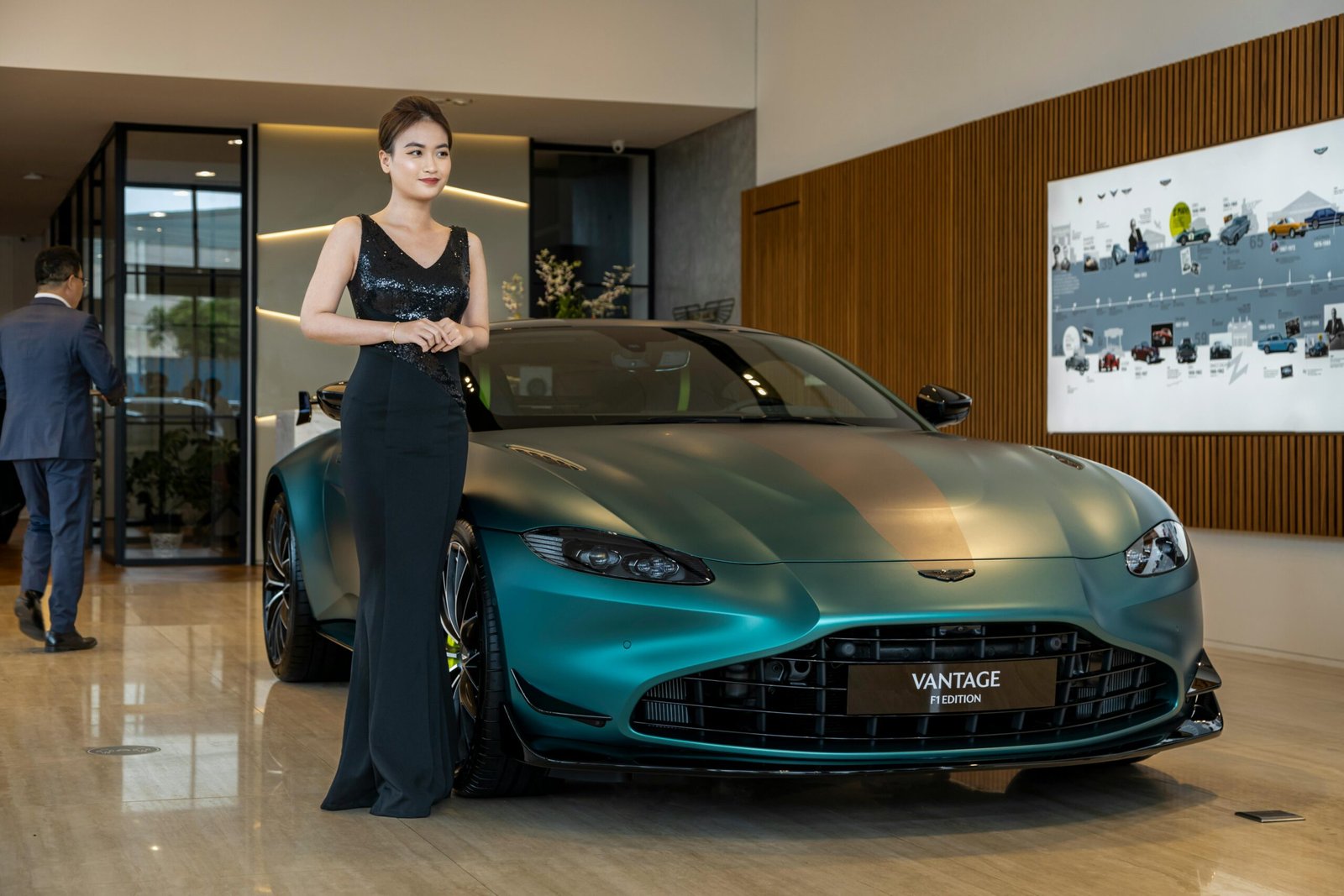 2025 Aston Martin Vantage: Specs and Features